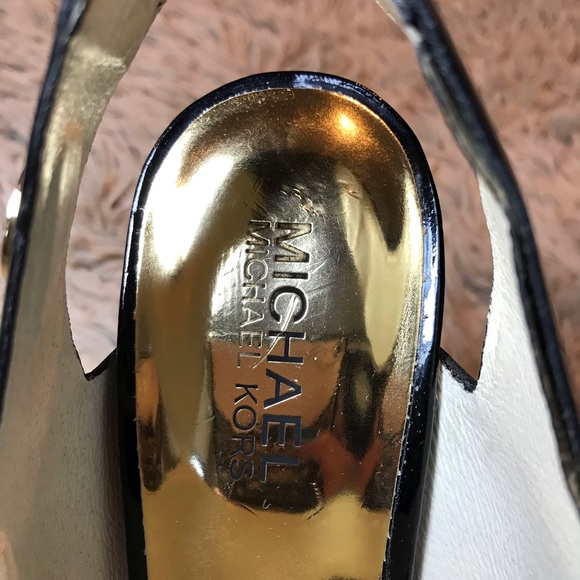 Michael Kors Heels/Sandals - Picture 6 of 6
